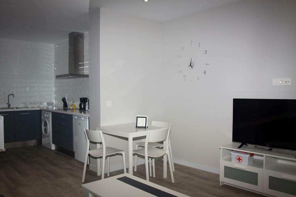 Apartamentos Gyc Viviendas Gold Леон Экстерьер фото